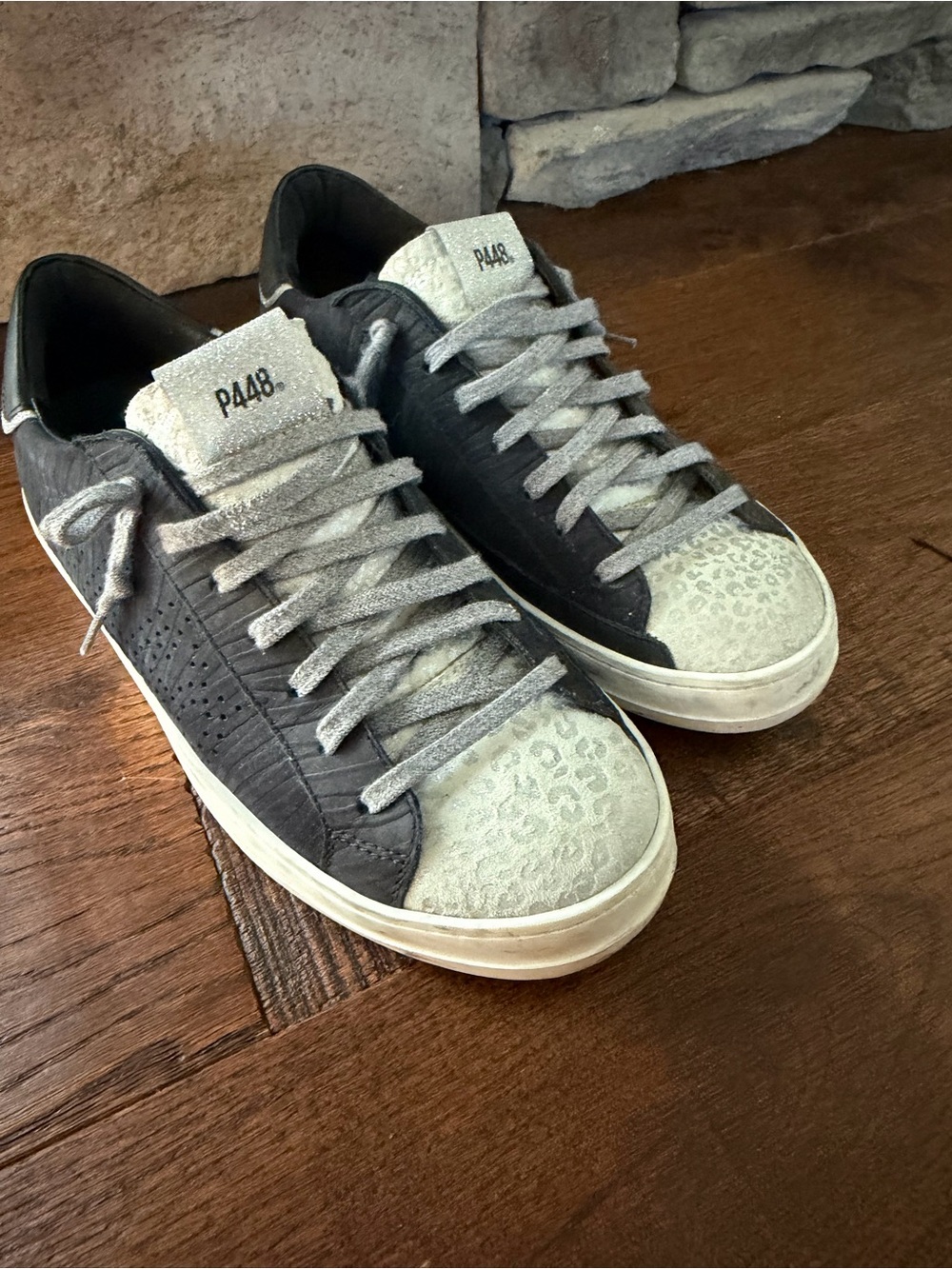 P448 John Black Zebra Sneakers Size 38 Sparkle Leopard